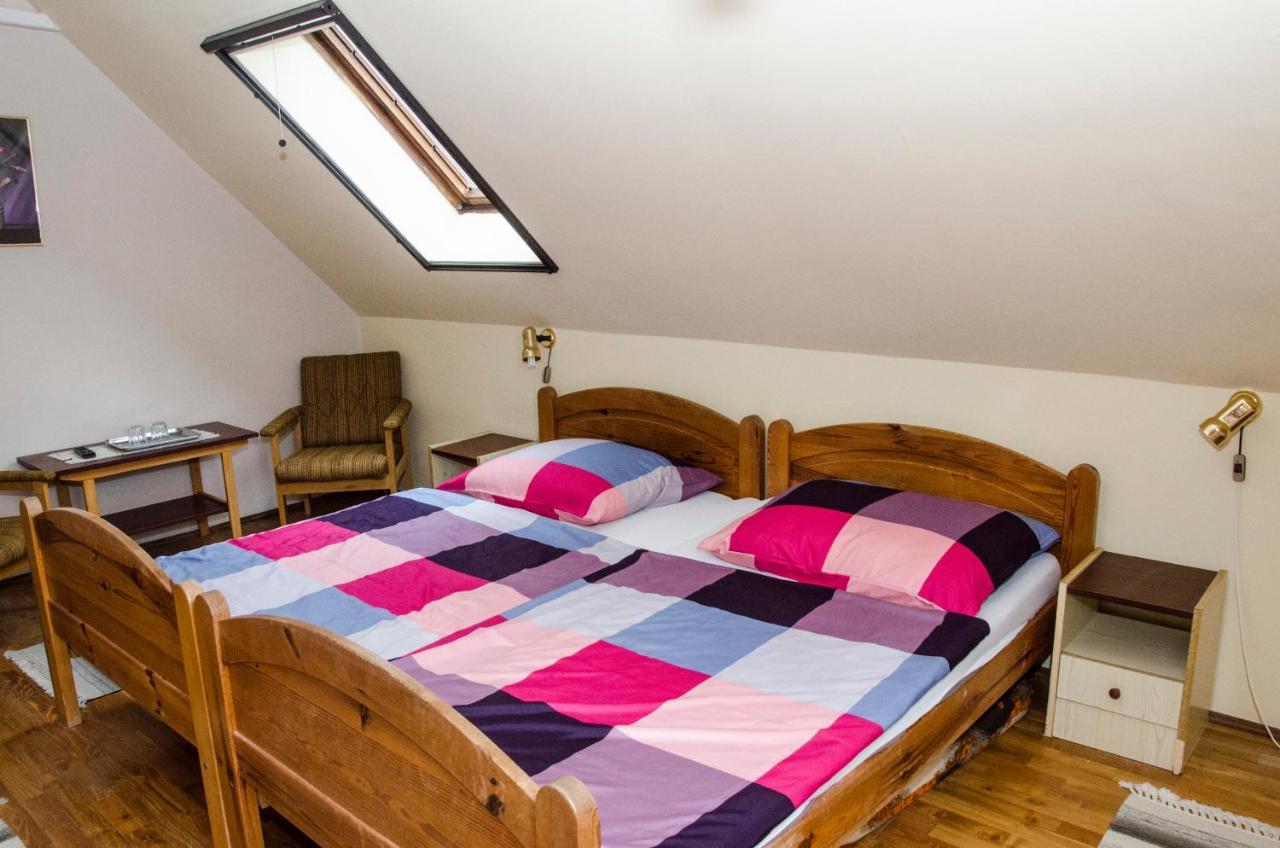Pigal Panzio Bed & Breakfast Badacsonyörs Dış mekan fotoğraf
